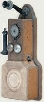 Настенный телефонный аппарат Строуджера с 10-цифровым дисковым номеронабирателем, 1899 г